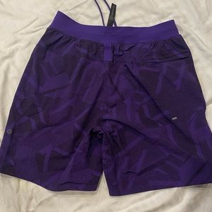 Lululemon License to train shorts size medium purple